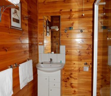 St Marys Cabin | Lumera Eco Chalets