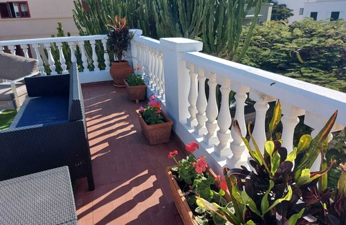 Las Palmas de Gran Canaria Apartment | LUMINOUS APARTMENT WITH TERRACE NEAR MARINA LAS PALMAS