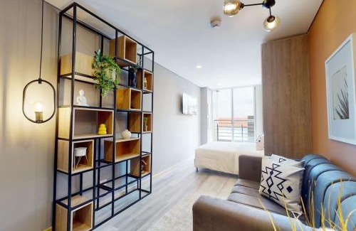 Zona Rosa Apartment | LuminAir Apto Calle 85