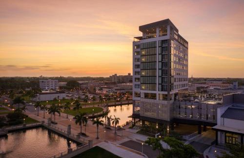 Downtown Historic District Hotel | Luminary Hotel & Co., Autograph Collection