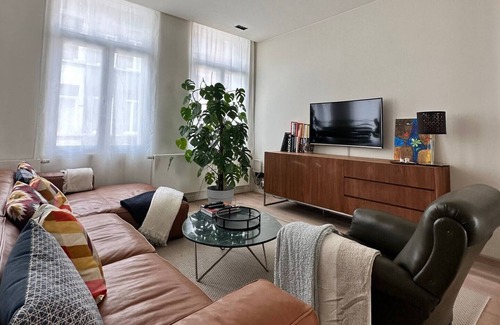 Duivelshoek Apartment | Luminary Quills