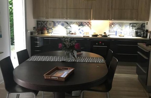 Vaureal House | Lumineuse chambre privée au cœur du golf de Cergy-Vauréal