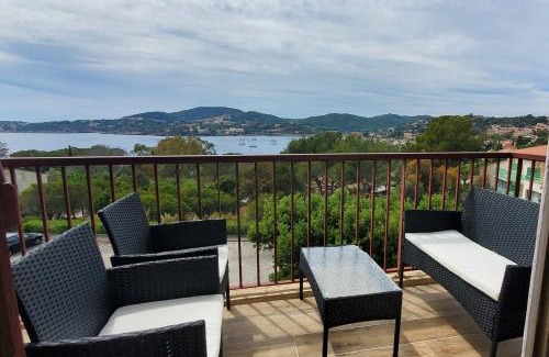 Agay Apartment | Lumineux appartement avec vue sur mer