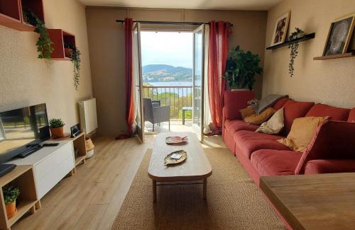 Agay Apartment | Lumineux appartement avec vue sur mer