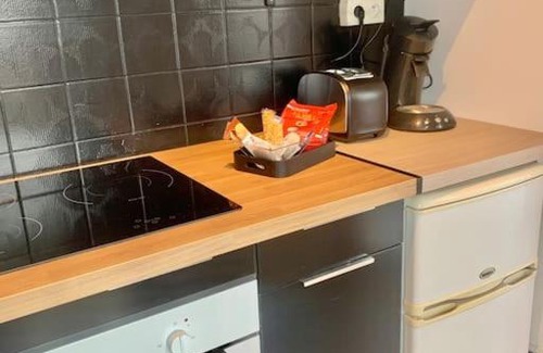 Sablon Apartment | Lumineux et cosy, avec parking, 2 mn gare, 2mn Muse, 5mn centre