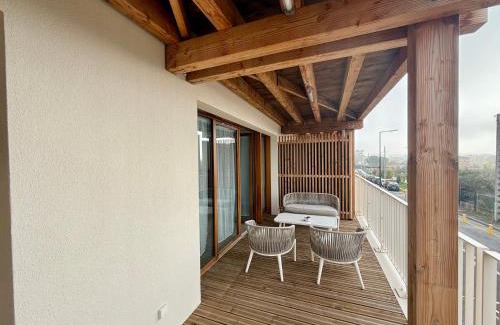 Villefranche-sur-Saone Apartment | Lumineux, Parking, Terrasse