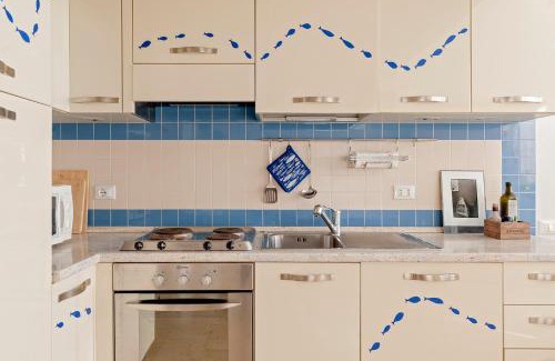 Tirrenia Apartment | Luminosity by the sea