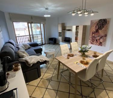 O Grove Apartment | Luminoso y Moderno