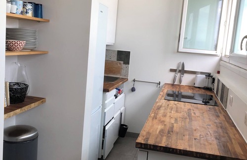 Quartier de la Maison-Blanche Apartment | Luminous Family-friendly 4-6 People Apartment in Paris Centre With Pantheon View