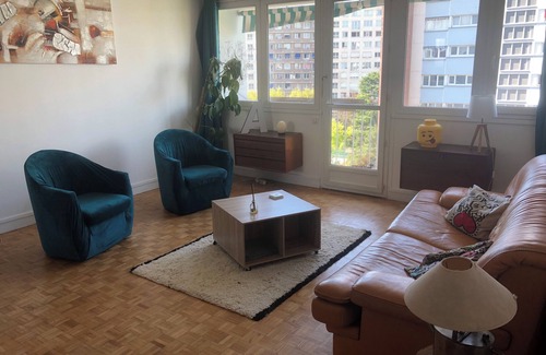 Quartier de la Maison-Blanche Apartment | Luminous Family-friendly 4-6 People Apartment in Paris Centre With Pantheon View