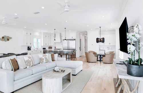 Ono Island House | Luna Azul | Gulf-Front + Private Pool & Boardwalk to Beach!