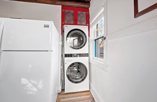 Downtown Santa Fe House | Luna - Historic Adobe, Walk to Railyard, Plaza