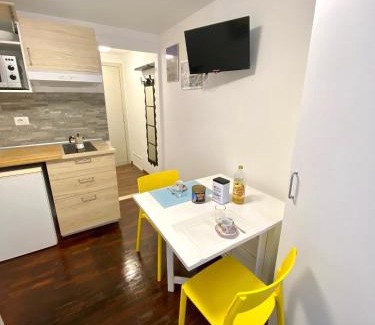 Cervinia Apartment | Luna's Cozy Apartment, skiin skiout in centre