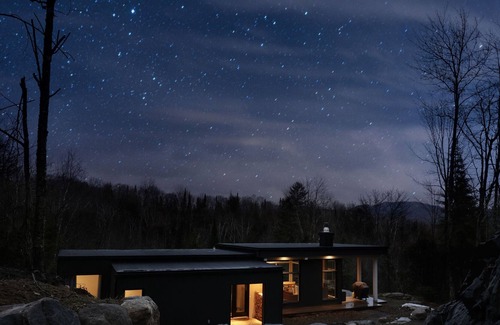 La Conception House | Luna's Haven - a modern 3 bedroom 2 bath chalet near Mont Tremblant