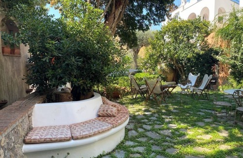 Tiberio Villa | Luna tu Capri