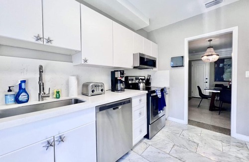 North Beach House | Lunabase North Shore Villas: Pool, Grill, Golf