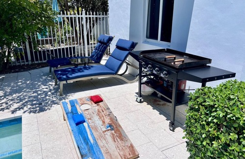 North Beach House | Lunabase North Shore Villas: Pool, Grill, Golf