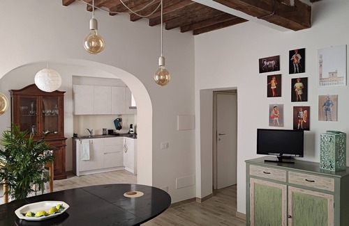 Siena Historical Center Apartment | LunaNova, one minute from the Campo and Duomo, brand new and quiet.