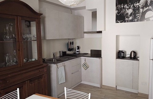 Siena Historical Center Apartment | LunaNova, one minute from the Campo and Duomo, brand new and quiet.