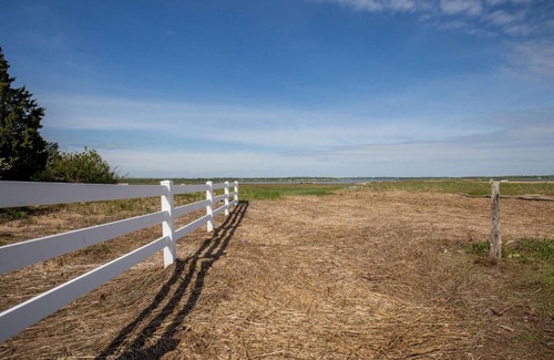 Newburyport House | Luney Dunes Penthouse