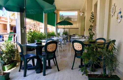 Marina di Cecina Hotel | Lungomare Hotel