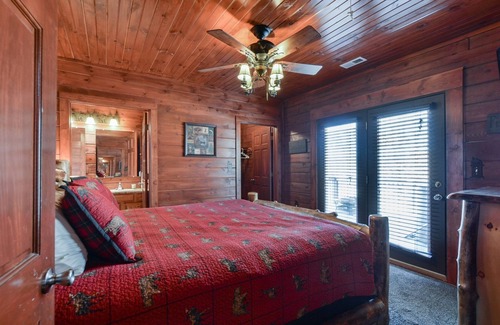 Branson Cedars Cabin | Lunker Lodge | 4 Bed, 4 Bath