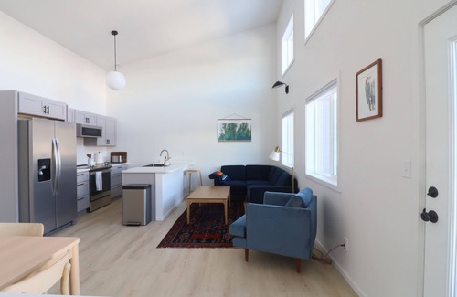 Seward House | Lupine Lodge with Mountain Views