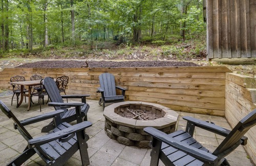 Luray Cabin | Luray Cabin Near Downtown & Shenandoah River