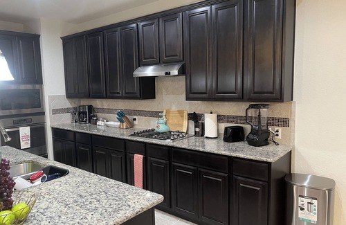 San Antonio Villa | Lush 7-BR, Heated Pool/Spa/Home Theater/Game Room near Seaworld/Six Flags (St2)