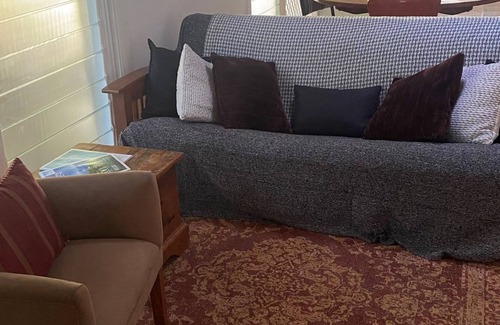 Elizabeth Beach House | Lush Beach Retreat just minutes walk from beautiful beaches