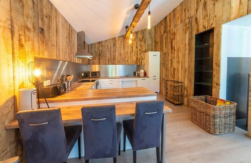 Wirtzfeld Ski Chalet | Lush chalet near lake of Bütgenbach