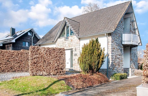 Sourbrodt Villa | Lush holiday home on the edge of the Hautes Fagnes