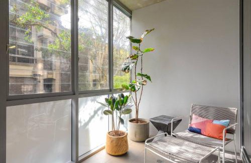 Surry Hills Apartment | Lush Modern Sanctuary in the Heart of Surry Hills