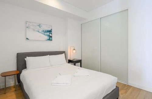 Surry Hills Apartment | Lush Modern Sanctuary in the Heart of Surry Hills