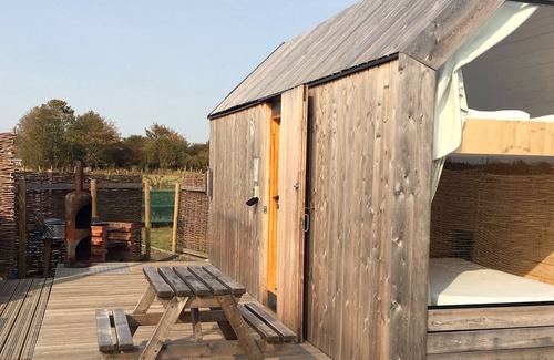 Brightlingsea Cottage | Lushna Petite 2 at Lee Wick Farm Cottages & Glamping