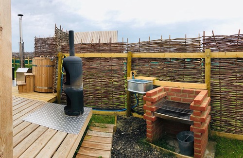 Brightlingsea Cottage | Lushna Petite 9 at Lee Wick Farm Glamping