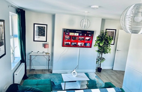 Folkestone Apartment | Lux 2BR Flat Folkestone Habour (F3)
