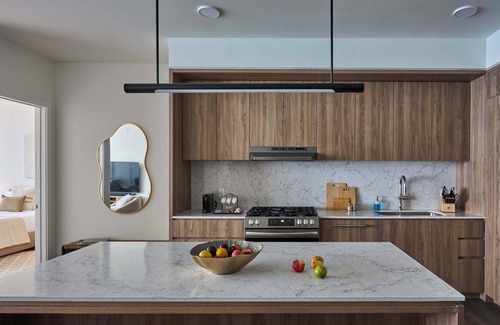 The Loop Apartment | Lux 67Fl Apt: Lake Views, Top Residential Sky Deck