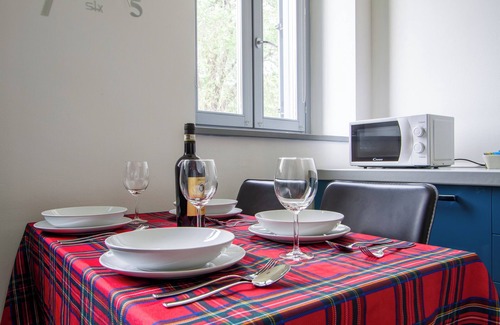 Lambrate Apartment | Lux Apartment Milan M2