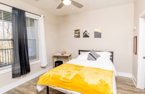 Northeast Raleigh Apartment | ⭐️ Lux Boho Chic Free Parking/Wifi