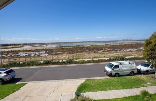 Point Cook House | Lux City View family house with 5BD