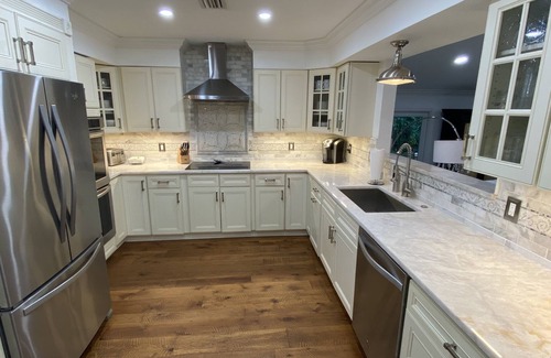 Delray Beach House | Lux Exec 4/3.5- HTD Pool-New reno-Stroll to all the fun- Historic Banker's Row!