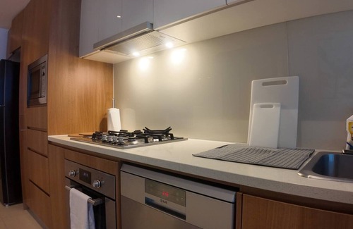 Brisbane Central Business District Apartment | Lux Living in Heart of Brisbane