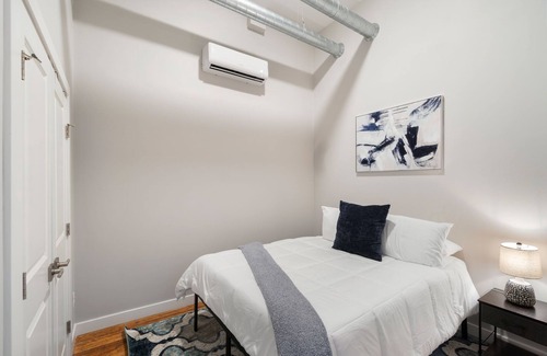 Federal Hill Apartment | Lux Loft Near Hospital, Schools, Restaurants | 1bd | Garage