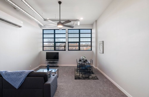 Federal Hill Apartment | Lux Loft Near Hospital, Schools, Restaurants | 1bd | Garage