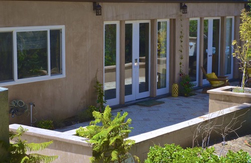 Hillcrest Apartment | Lux Modern Mission Hills Canyon Apartment! Centrally Located in the heart of SD!