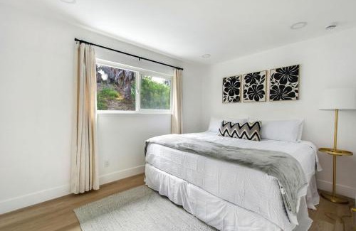 Mission Viejo House | Lux MV Home Live Like A Local Backyard Oasis