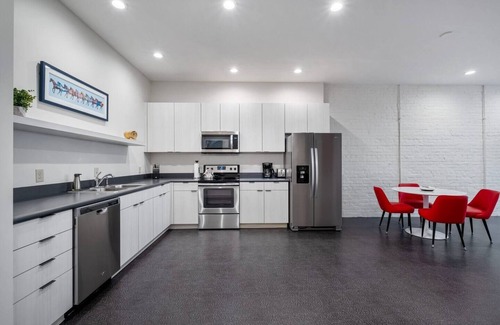 East Market District Apartment | Lux NULU | Walk to Eats Bars Distilleries Shopping