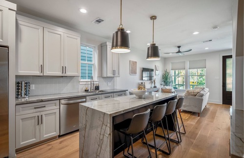 Galveston House | Lux Ocean Escape: Walk to Beach, Backyard Oasis, King Bed, Bunks & Hot Tub!
