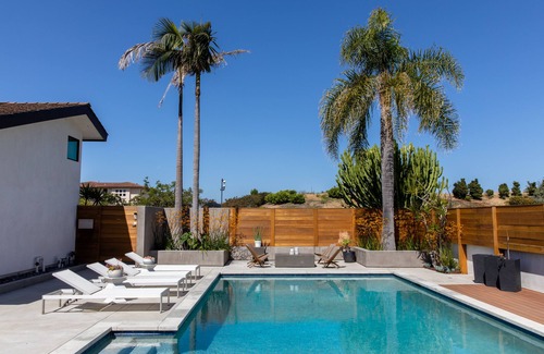 Soledad South House | LUX Resort Style Home-Beach-Golf Retreat Ocean, Bay, and City Views FULL AC